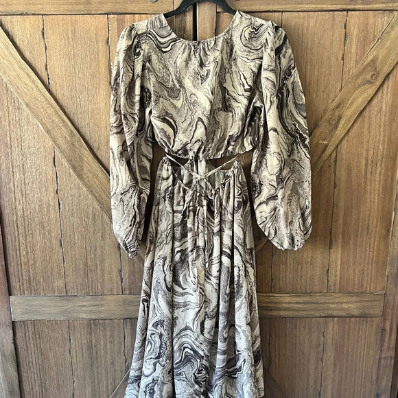 Moon River Brown Marble Print Cut Out Midi Dress Size Small - Picture 7 of 9